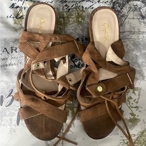 Sandals with a little heel